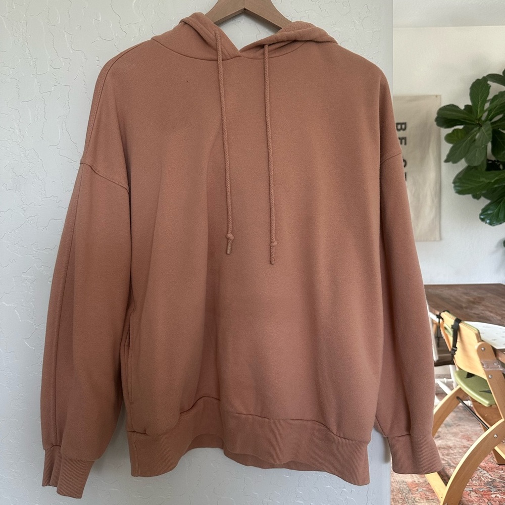 Universal Thread Hoodie - image 2